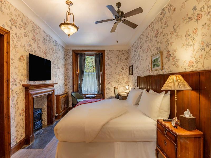 Rokeby Manor - Oda
