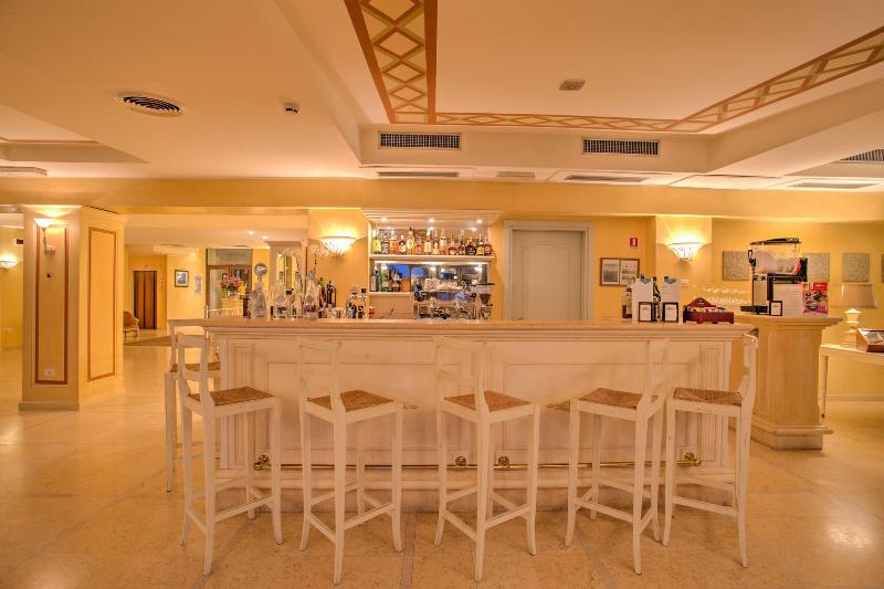 Hotel Spiaggia d'Oro - Charme & Boutique - Bar