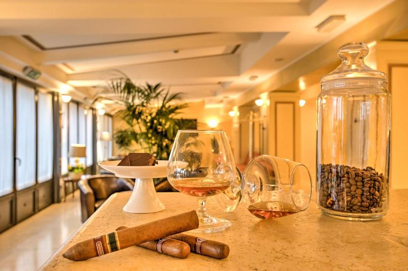 Hotel Spiaggia d'Oro - Charme & Boutique - Bar