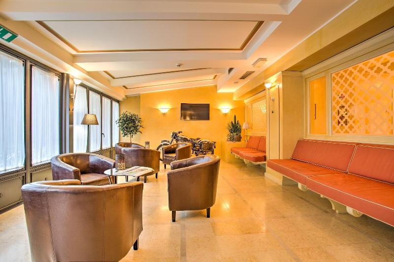 Hotel Spiaggia d'Oro - Charme & Boutique - Lobi