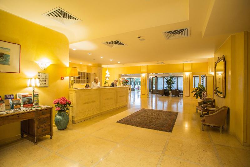 Hotel Spiaggia d'Oro - Charme & Boutique - Lobi
