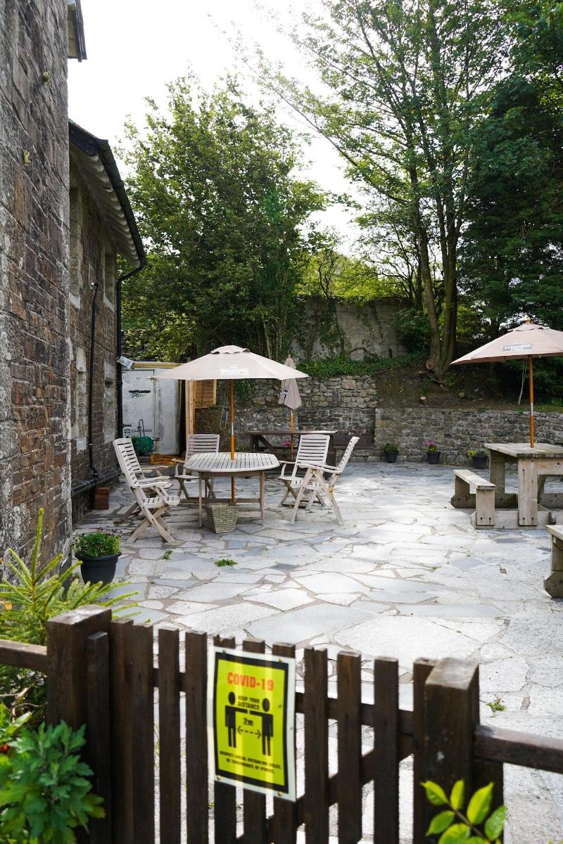 The Fox & Hounds Hotel - Genel