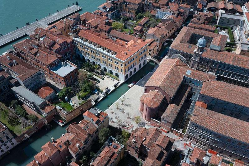 Palazzo Veneziano - Genel