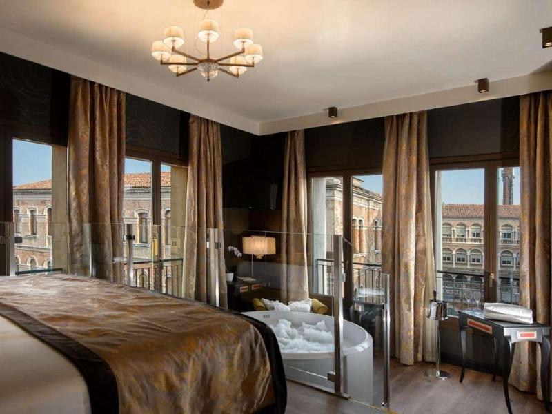 Palazzo Veneziano - Oda