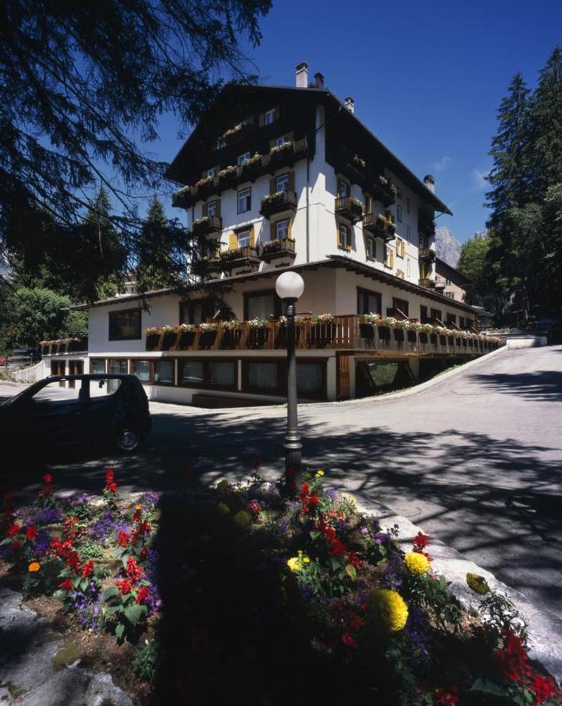 Hotel Majoni - Lobi