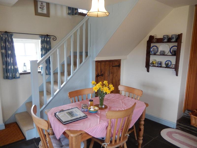 Alltybrain Farm Cottages and B&B - Lobi