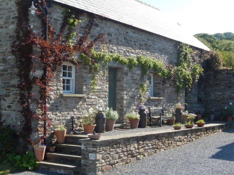 Alltybrain Farm Cottages and B&B - Genel