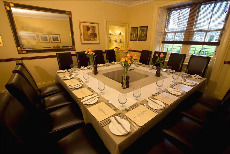 The Wheatsheaf At Swinton - Toplantı