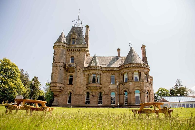 Cornhill Castle Hotel - Genel