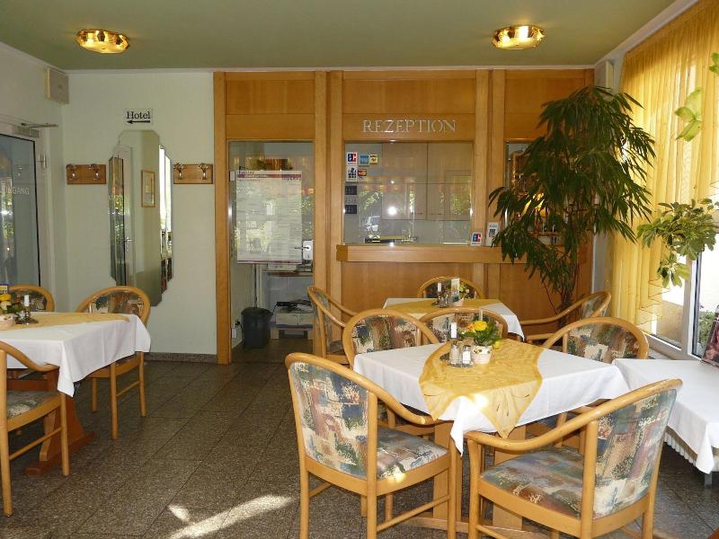 Hotel Heinz Plauen - Lobi