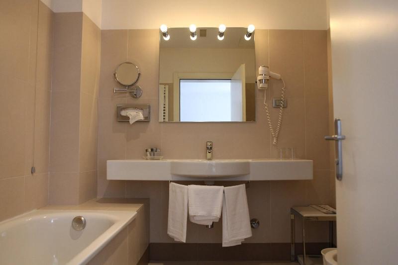 Hotel Accademia Trento - Oda