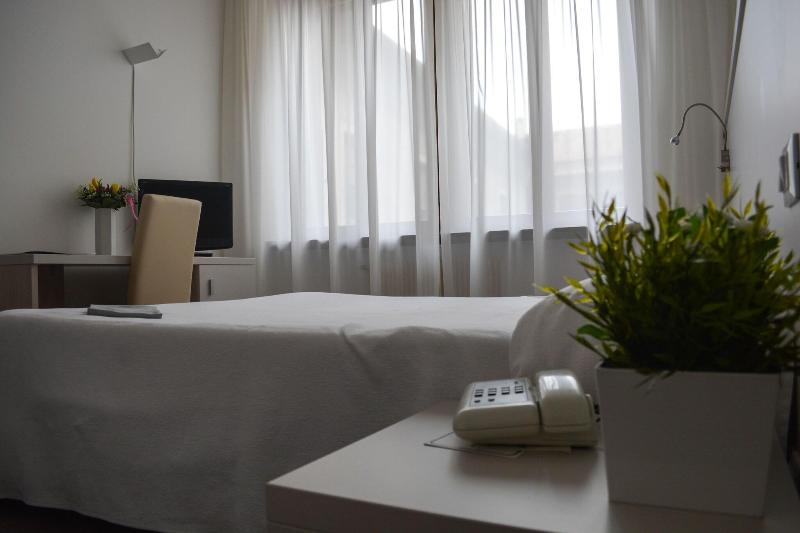 Hotel Accademia Trento - Oda