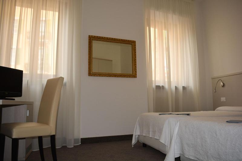 Hotel Accademia Trento - Oda