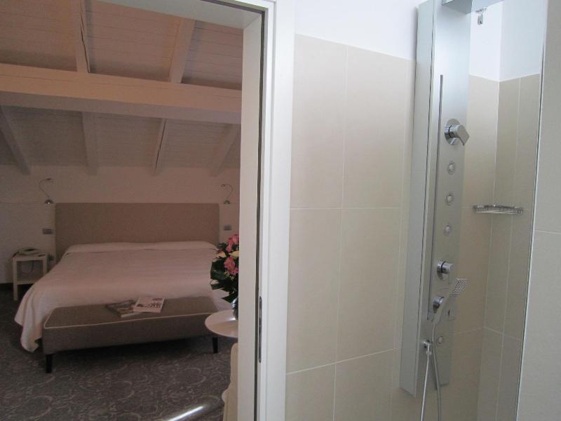 Hotel Accademia Trento - Oda