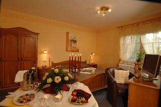 Das Wolfshotel Am Arendsee fotoÄŸrafÄ±