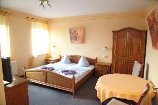 Das Wolfshotel Am Arendsee fotoÄŸrafÄ±