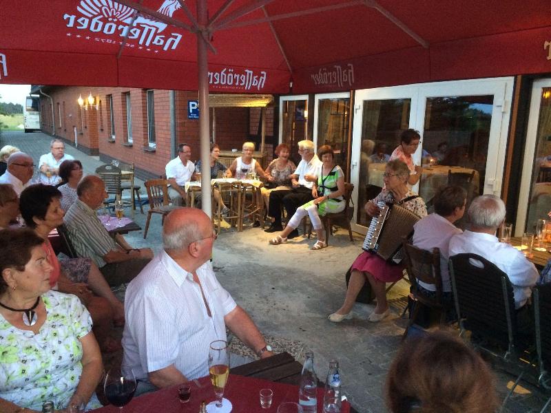 Das Wolfshotel Am Arendsee - Teras