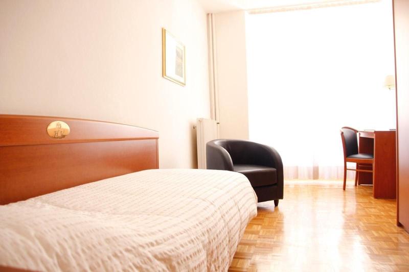 Hotel Garnì Venezia - Oda