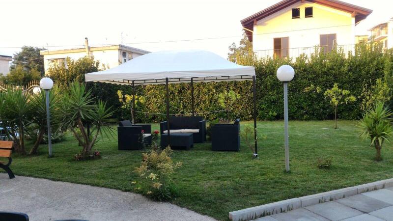 Villa Rosa - Genel