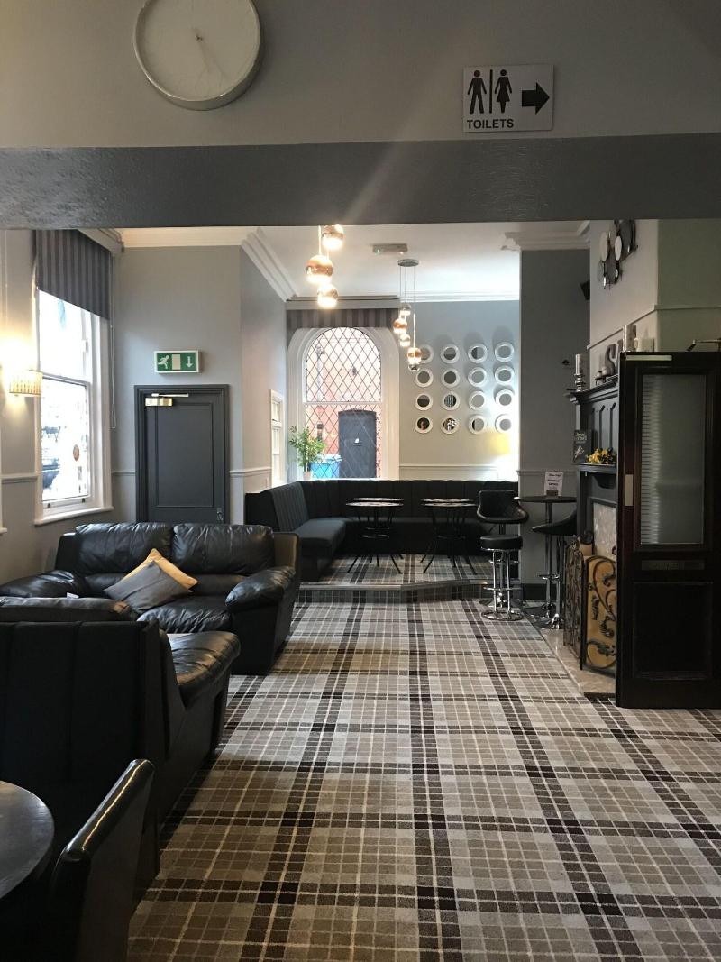 The Station Hotel - Lobi