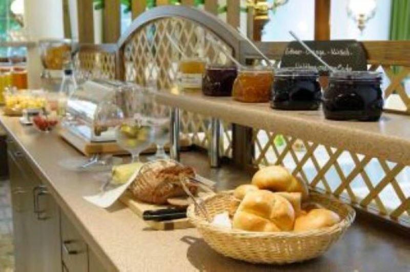 Hotel Garni Viktoria - Restoran