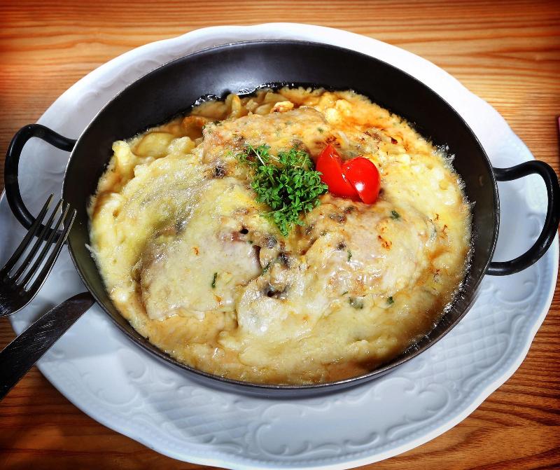 Himmel-Landshut-Hotel-Restaurant-Cafe - Restoran