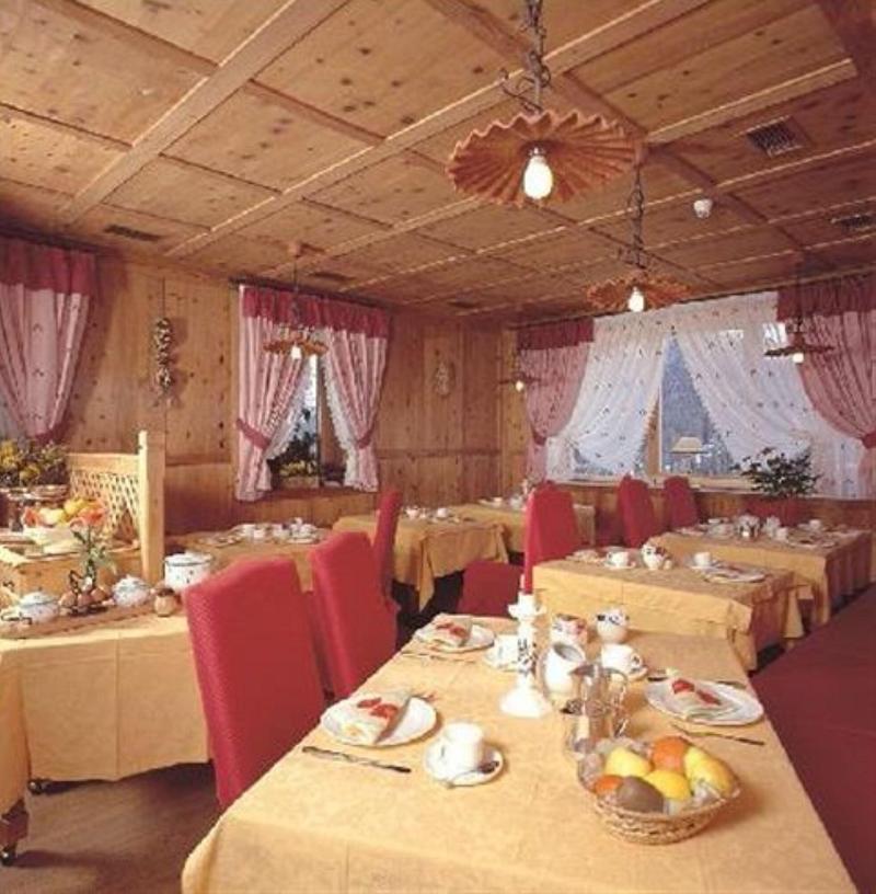 Hotel Casa Del Campo - Restoran