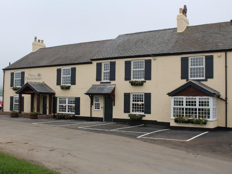 The Three Horseshoes - Genel