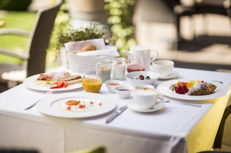 Boutique Hotel Zum Rosenbaum - Restoran
