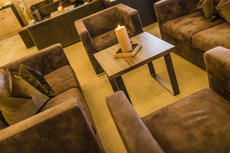 Art Hotel Anterleghes - Lobi