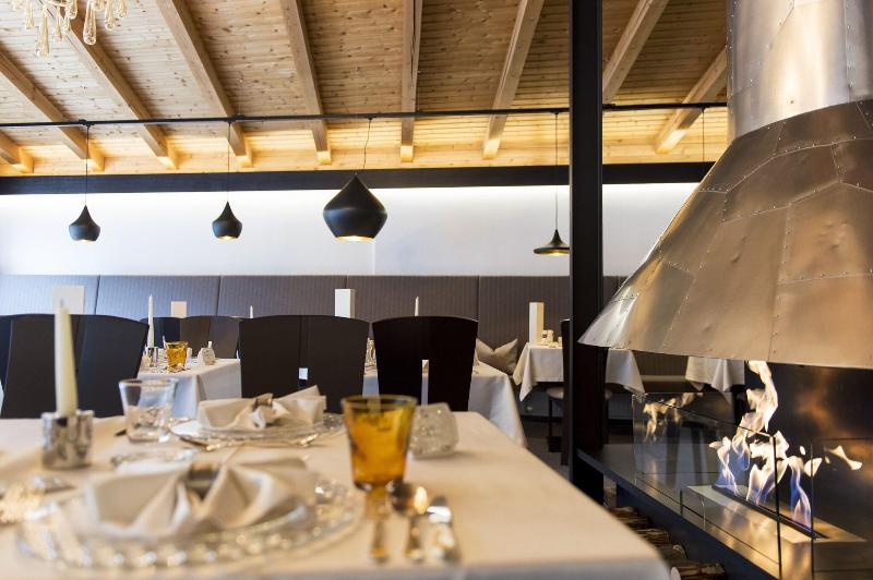 Art Hotel Anterleghes - Restoran