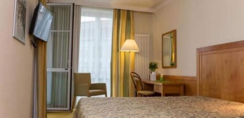 Hotel Post - Oda