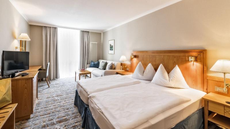 Hotel Post - Oda