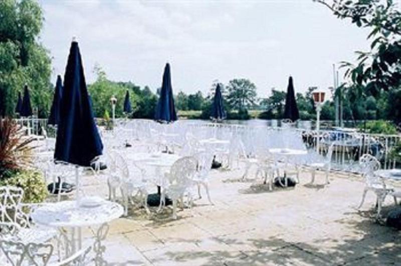 Warren Lodge Hotel - Genel