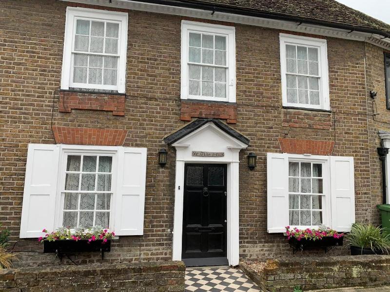 Warren Lodge Hotel - Genel
