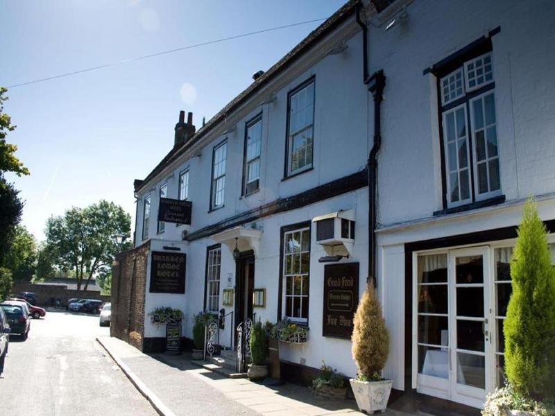 Warren Lodge Hotel - Genel
