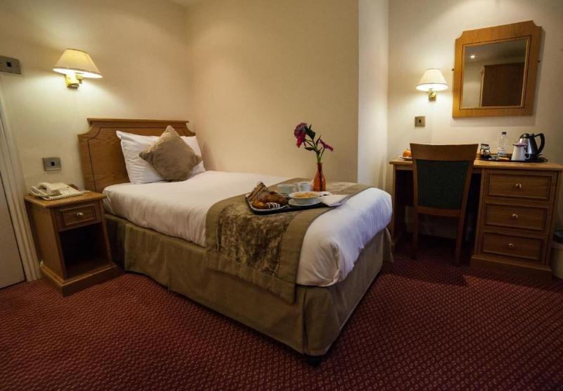 Warren Lodge Hotel - Oda