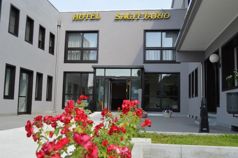 Hotel Sagittario - Genel