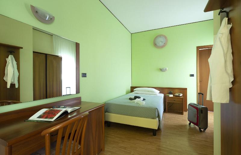 Hotel Paradiso Terme - Oda