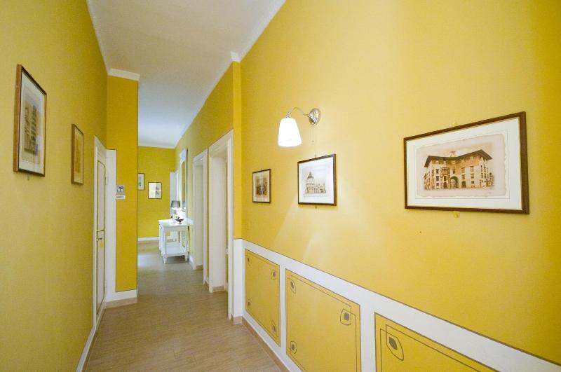 Hotel Pisa Tower - Lobi