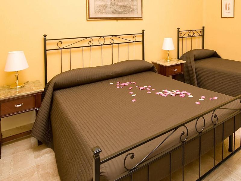 Hotel Pisa Tower - Oda