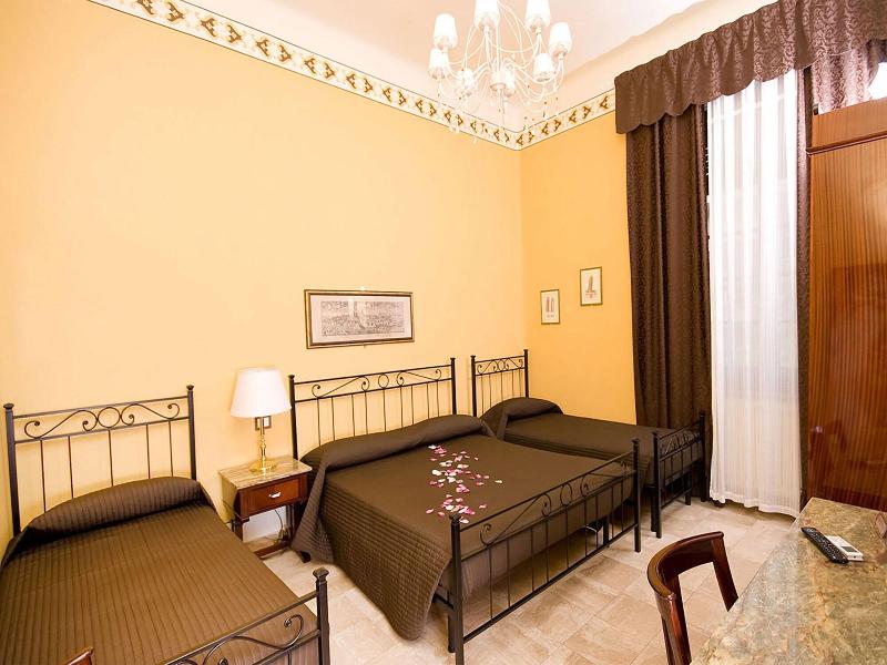 Hotel Pisa Tower - Oda