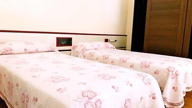 Hotel Maxim - Oda
