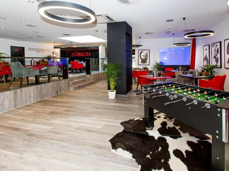 DORMERO Hotel Zürich Airport - Restoran