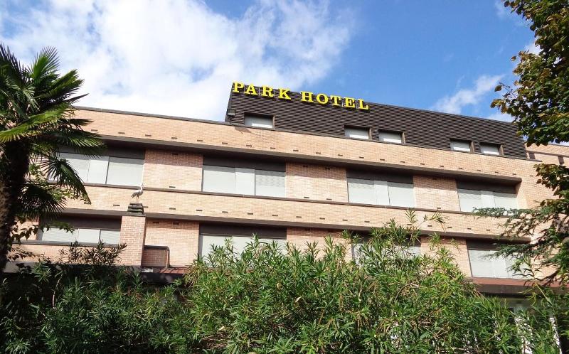 Park Hotel - Genel