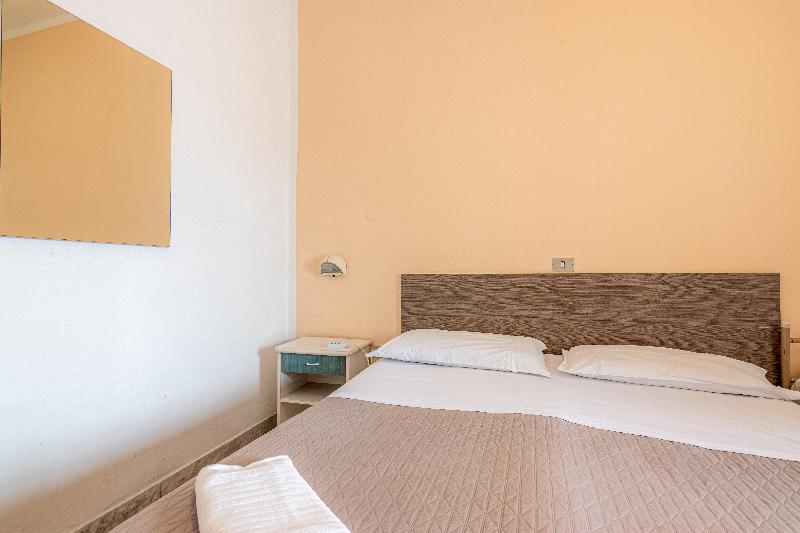 Hotel Britta - Oda