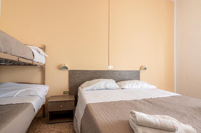 Hotel Britta - Oda