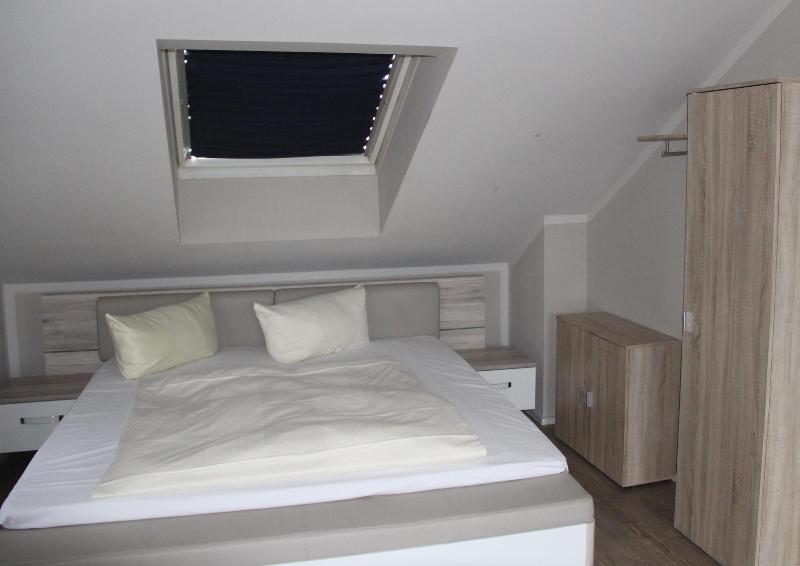 Check Inn Hotel - Oda