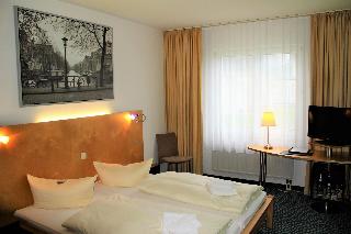 Check Inn Hotel fotoÄŸrafÄ±