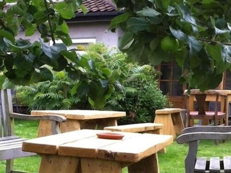 The Cross Keys Inn - Genel